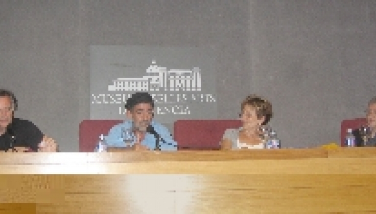 Presentación de <i>Desde el mar</i>